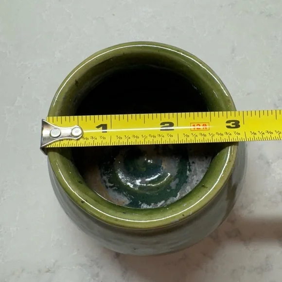 Green Ceramic Vase - Picture 8 of 11